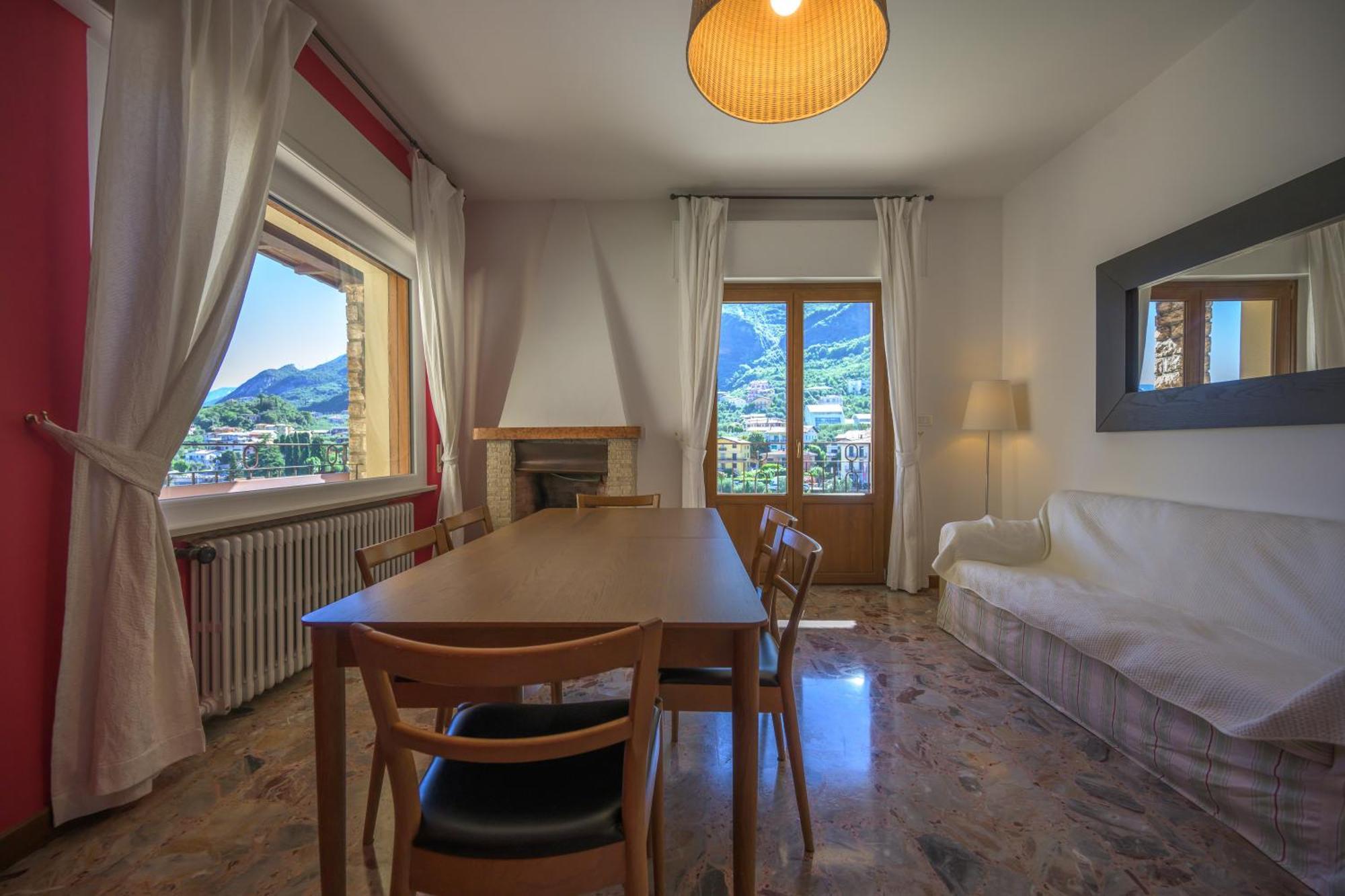 Breathtaking View. Apartment Малчезине Екстериор снимка